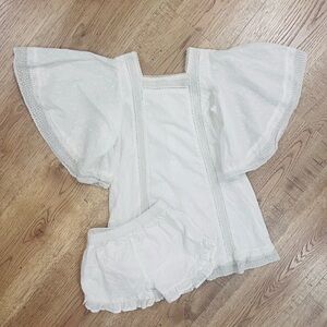 Well Dressed Wolf White Matching Set with Butterfly Sleeves